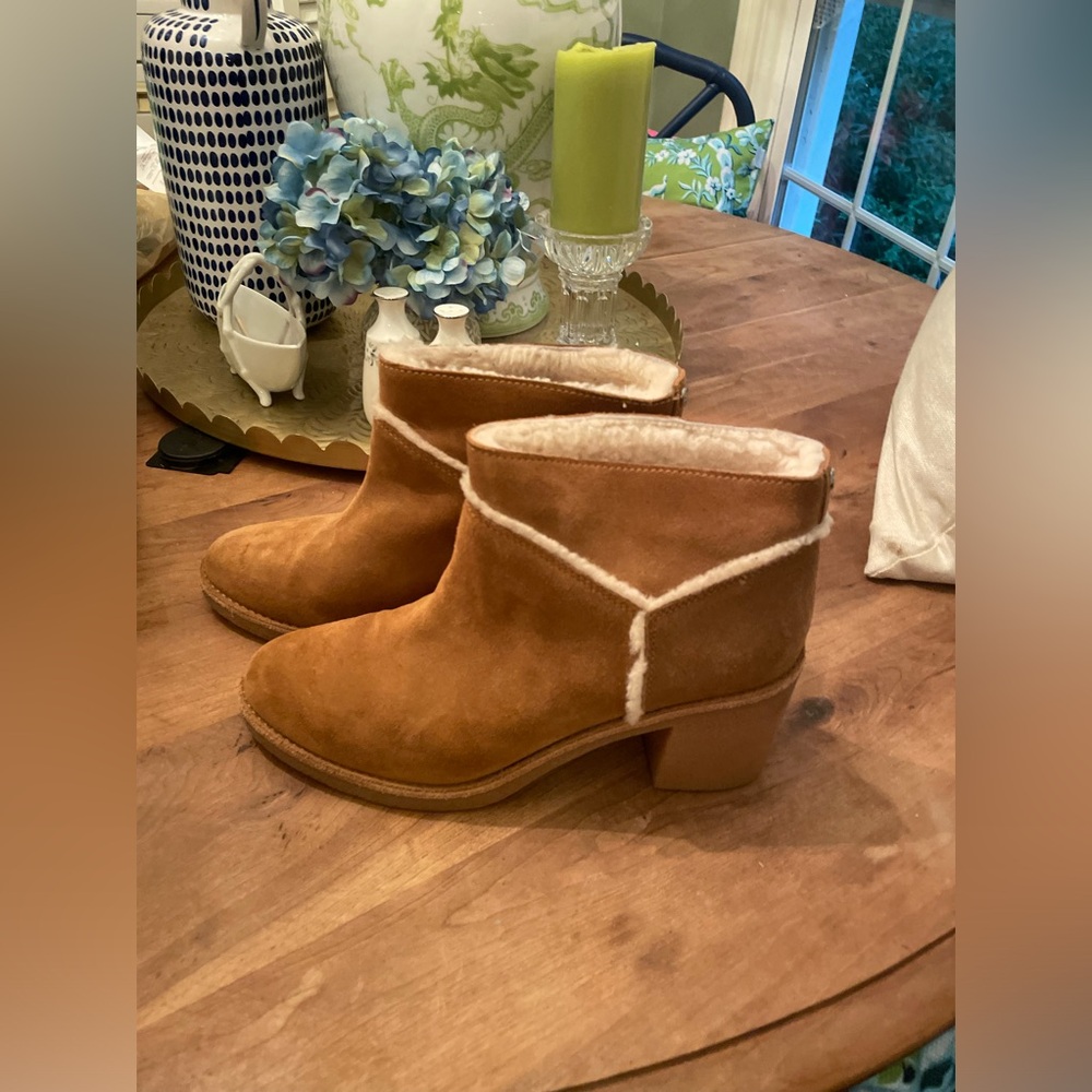Ugg heeled booties 10
